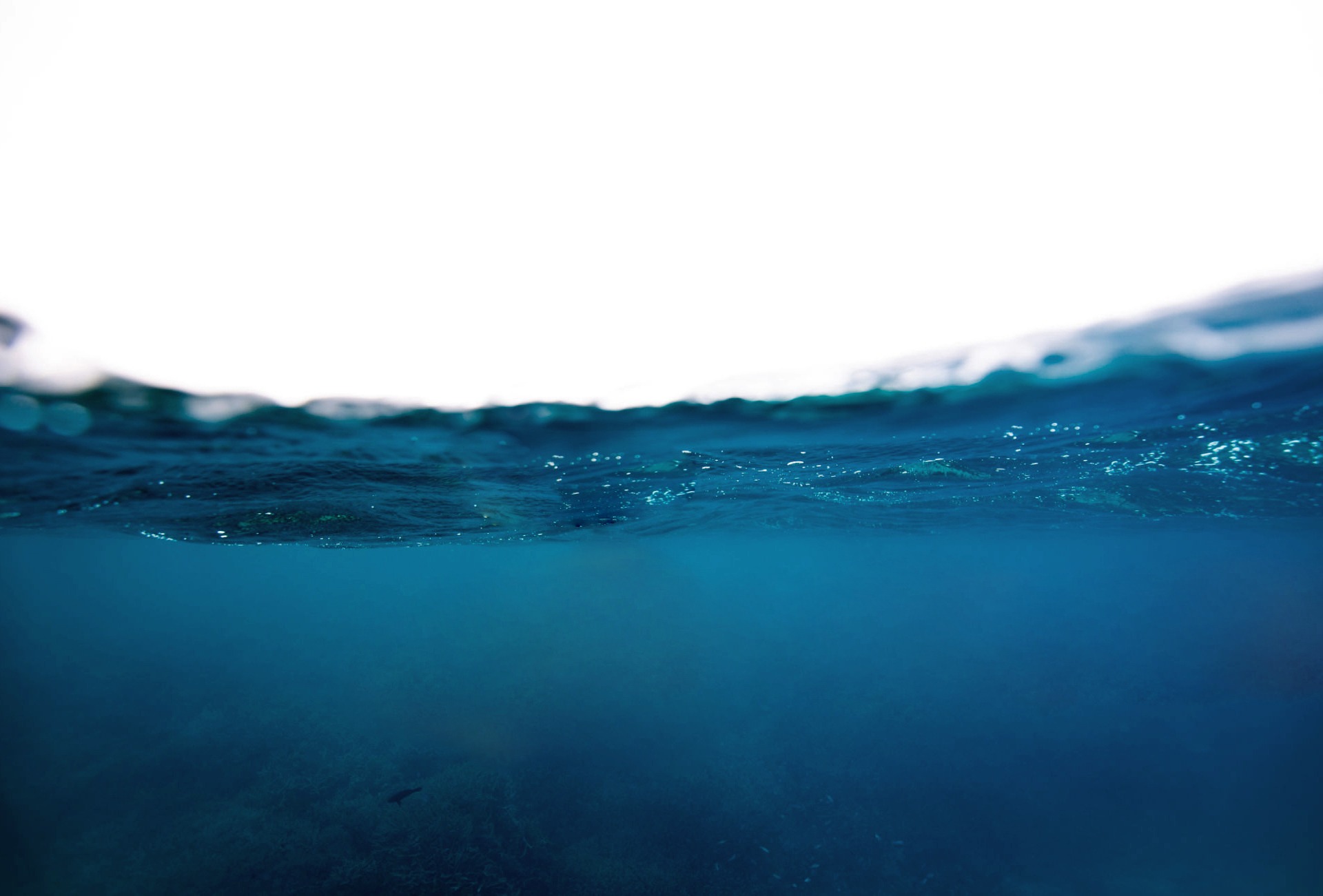 limite entre l'eau et l'air